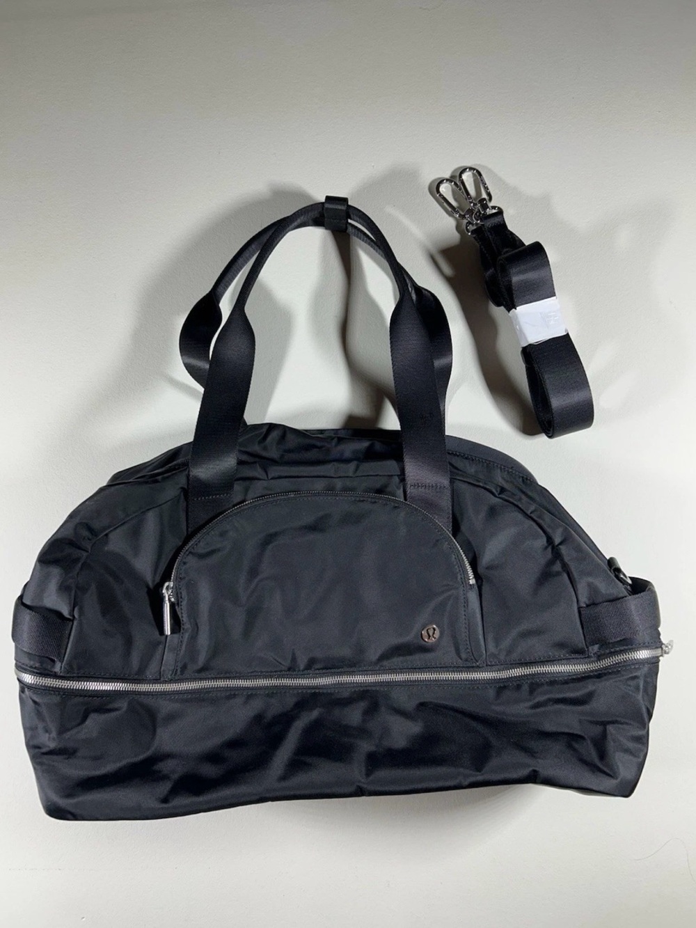 Lululemon City Adventurer Large Duffle Bag 29L Black Gym Travel (Pre Owned)